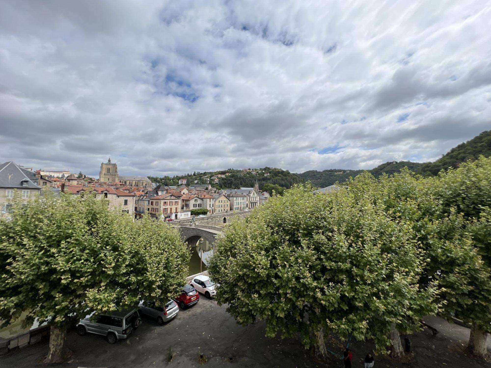 Le Loft De Babolene Apartamento Villefranche-de-Rouergue Exterior foto
